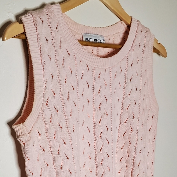 Baby Pink Sleeveless Cable Knit Shell Tank Sweater - Picture 4 of 13